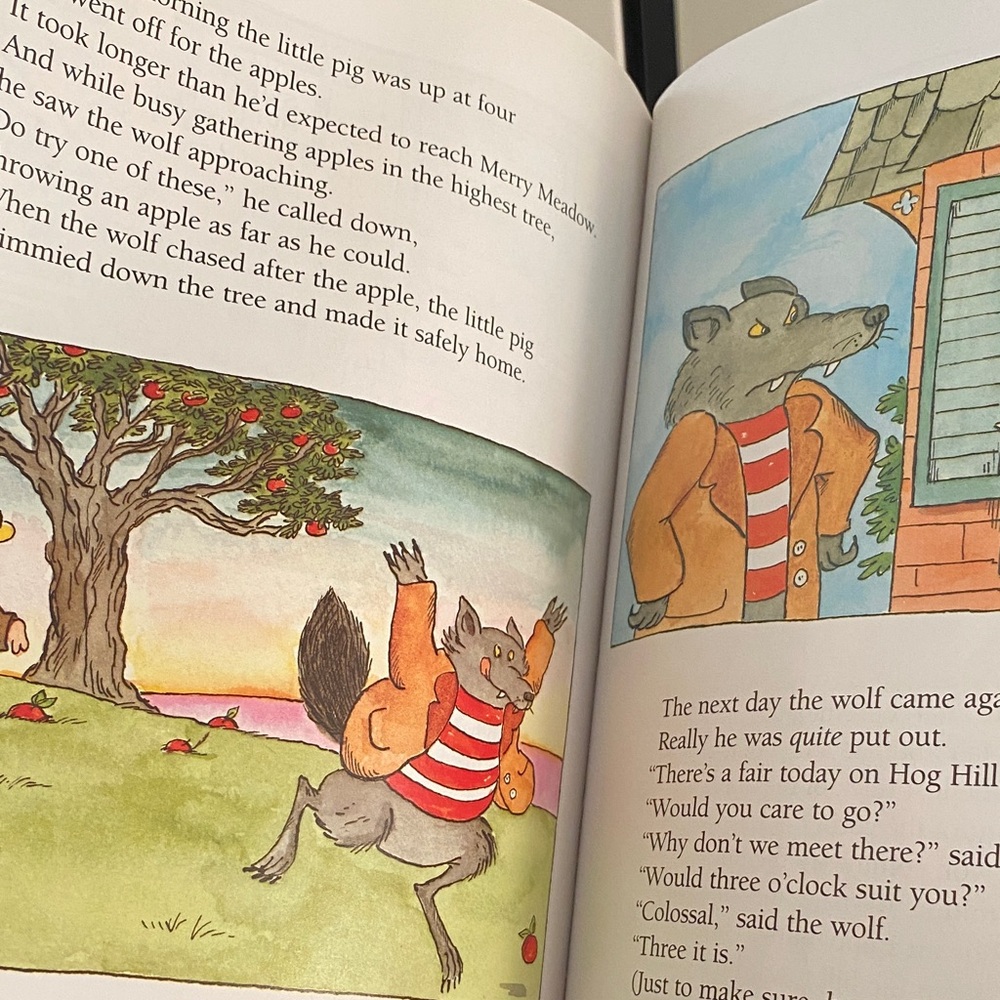 The Gruffalo and The Three Little Pigs Books - Picture 10 of 11